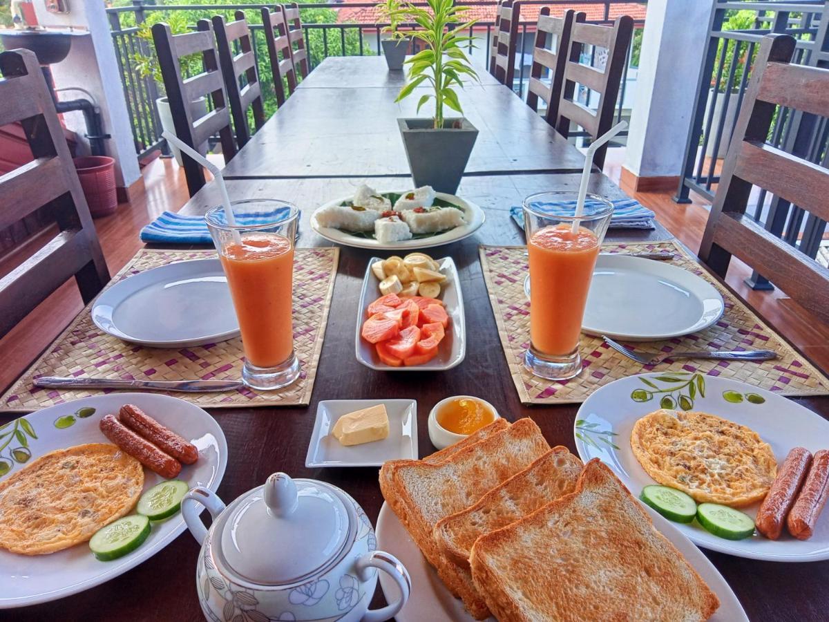 Ayubowan Homestay Katunayaka Ngoại thất bức ảnh